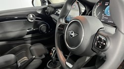 2022 (72) MINI HATCHBACK 2.0 Cooper S Classic 3dr Auto 5032218