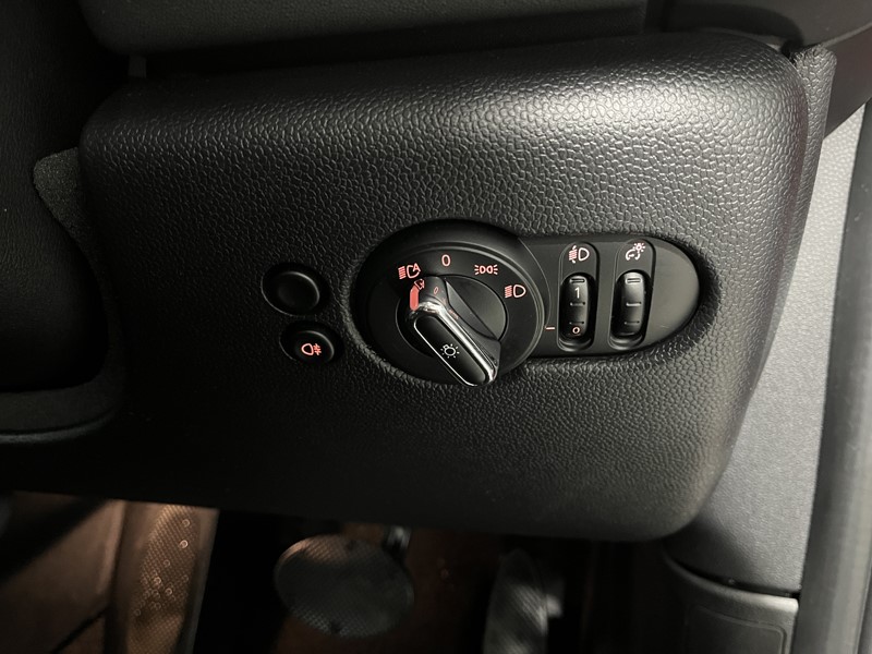 2022 (72) MINI HATCHBACK 2.0 Cooper S Classic 3dr Auto 5032217