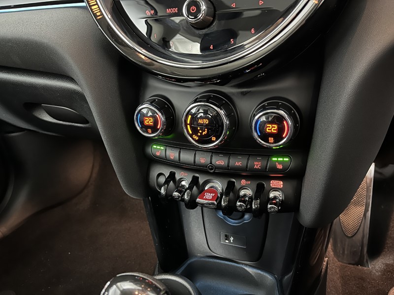 2022 (72) MINI HATCHBACK 2.0 Cooper S Classic 3dr Auto 5032226