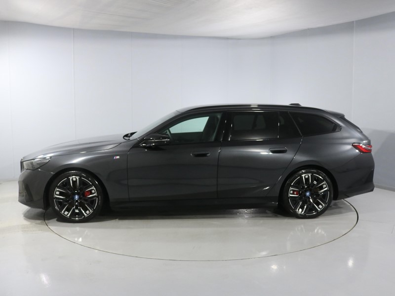 2025 (25) BMW I5 442kW M60 xDrive 84kWh 5dr Auto 5064547