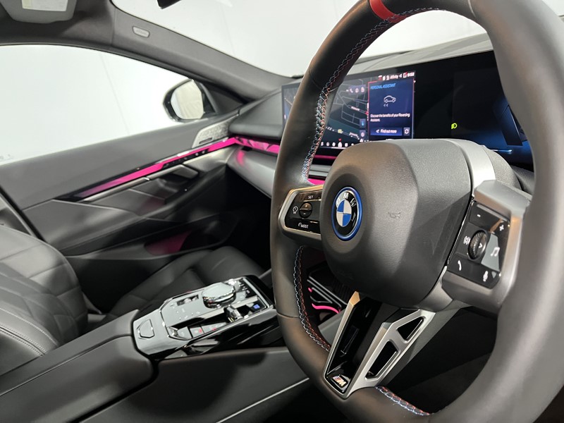 2025 (25) BMW I5 442kW M60 xDrive 84kWh 5dr Auto 5064519