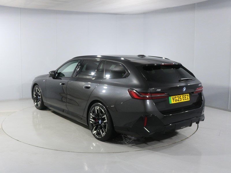 2025 (25) BMW I5 442kW M60 xDrive 84kWh 5dr Auto