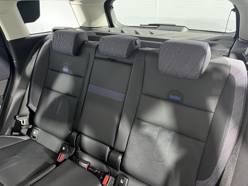 2024 (74) MINI COUNTRYMAN 1.5 C Classic 5dr Auto 5018624