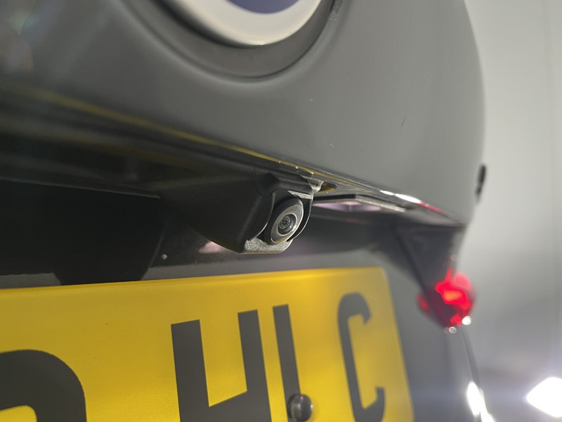 2023 (23) BMW M3 xDrive Competition M 5dr Step Auto 5037306