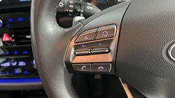 2020 (20) HYUNDAI IONIQ 1.6 GDi Hybrid Premium 5dr DCT 5032982
