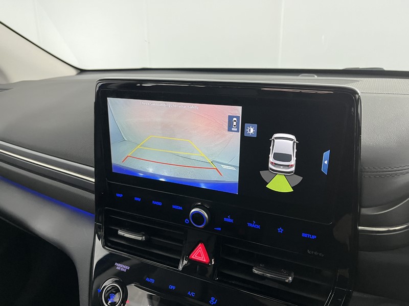 2020 (20) HYUNDAI IONIQ 1.6 GDi Hybrid Premium 5dr DCT 5032977