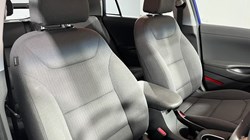 2020 (20) HYUNDAI IONIQ 1.6 GDi Hybrid Premium 5dr DCT 5032970