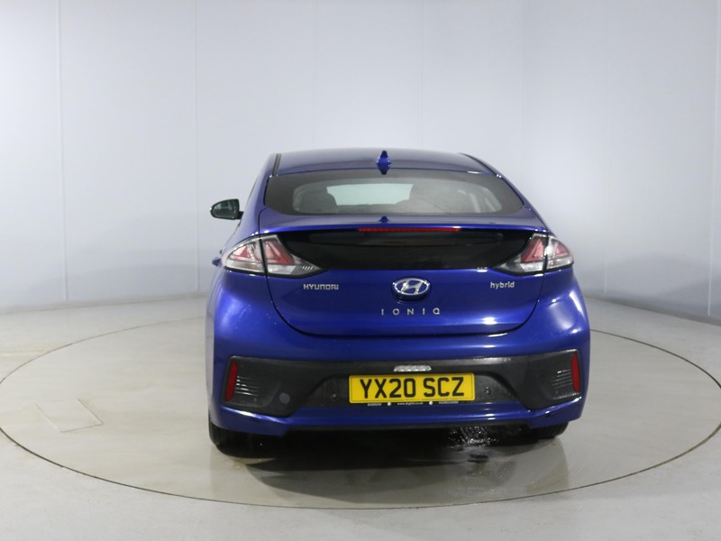 2020 (20) HYUNDAI IONIQ 1.6 GDi Hybrid Premium 5dr DCT 5032974