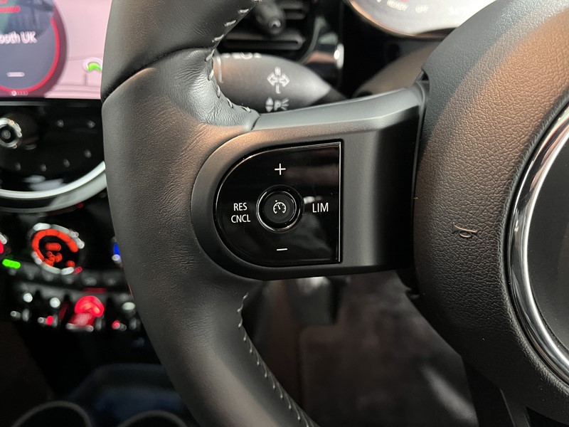 2022 (22) MINI HATCHBACK 2.0 John Cooper Works 3dr 5032069