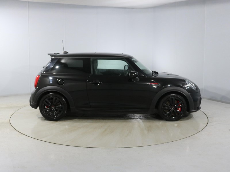 2022 (22) MINI HATCHBACK 2.0 John Cooper Works 3dr 5032048