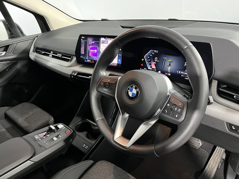 2023 (72) BMW 2 SERIES 220i MHT Sport 5dr DCT 5042799