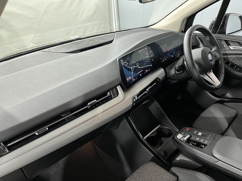 2023 (72) BMW 2 SERIES 220i MHT Sport 5dr DCT 5042800