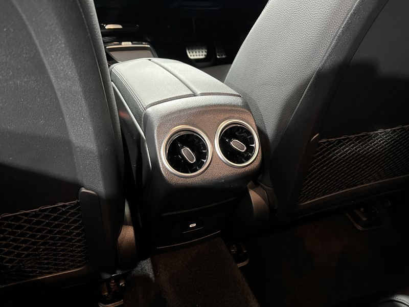 2024 (24) MERCEDES-BENZ A CLASS A35 4Matic Premium Plus 5dr Auto 5018096