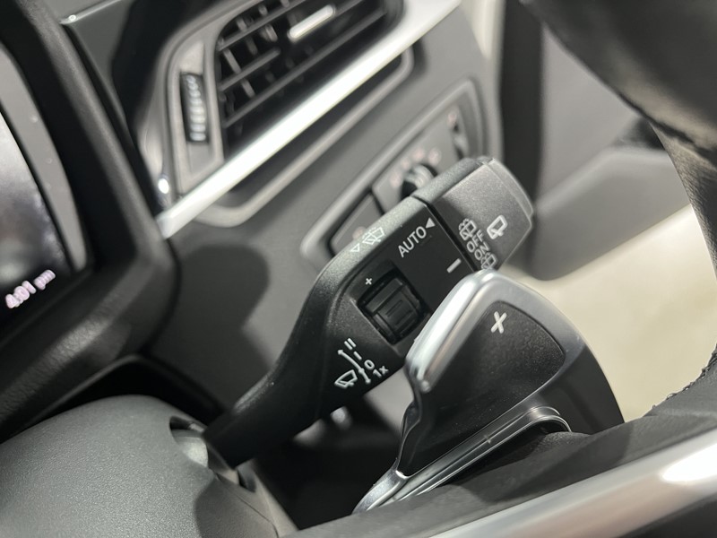 2019 (19) BMW X1 xDrive 20d xLine 5dr Step Auto 5042772