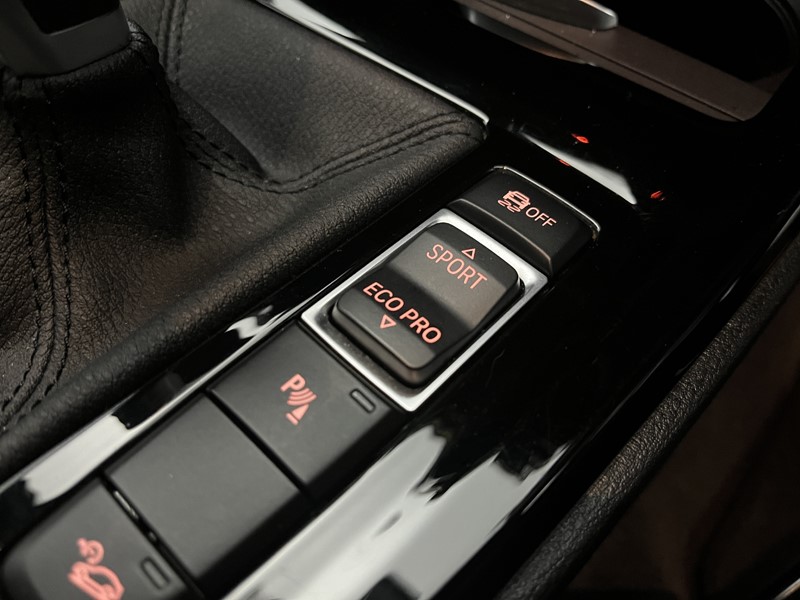 2019 (19) BMW X1 xDrive 20d xLine 5dr Step Auto 5042780