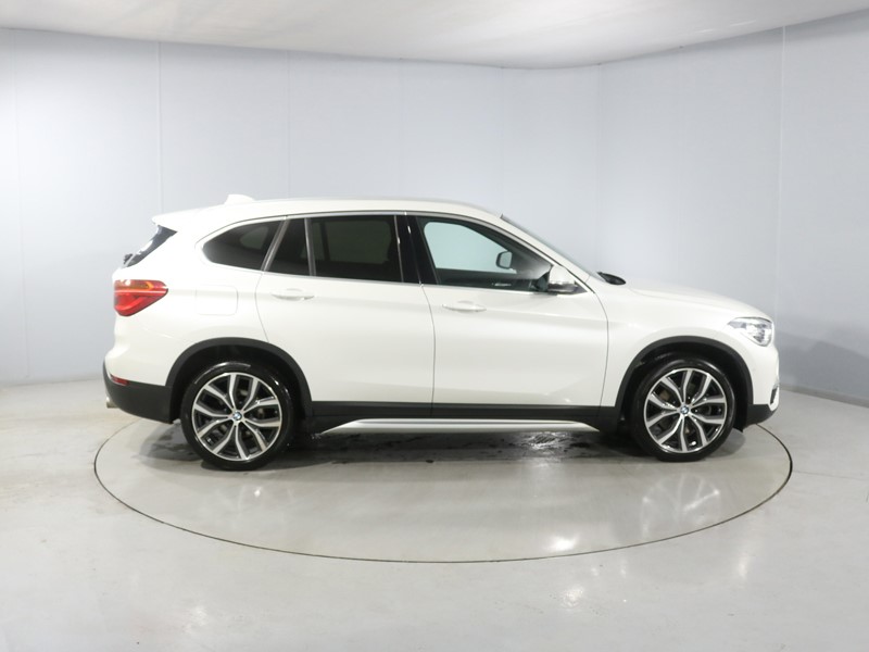 2019 (19) BMW X1 xDrive 20d xLine 5dr Step Auto 5042750