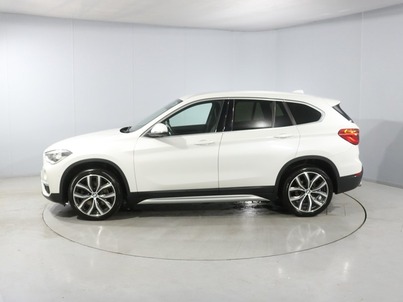 2019 (19) BMW X1 xDrive 20d xLine 5dr Step Auto 5042793