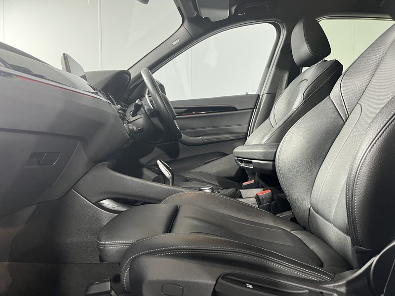 2019 (19) BMW X1 xDrive 20d xLine 5dr Step Auto 5042782