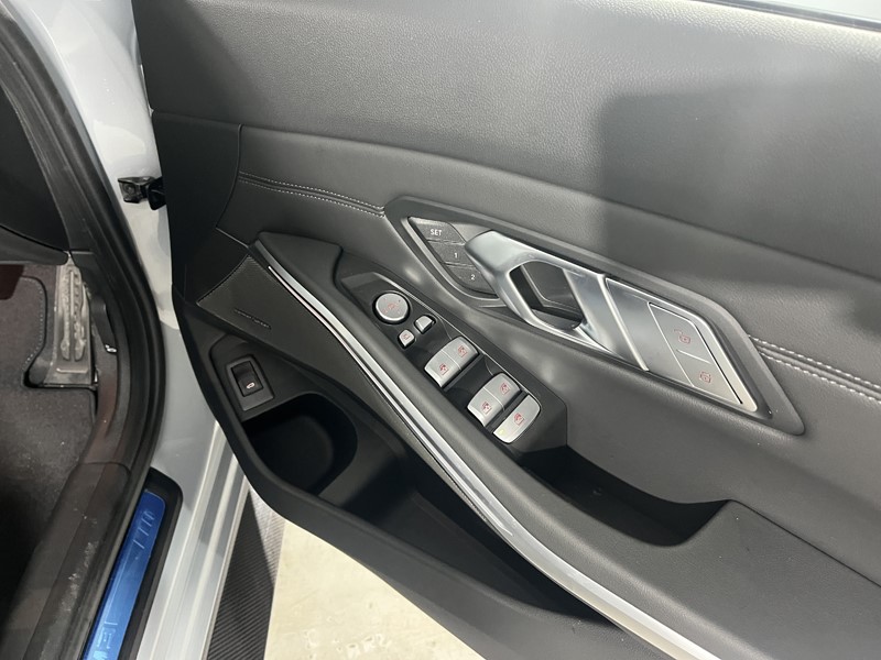 2026 (75) BMW M3 xDrive 530 Competition M 4dr Step Auto 5365576