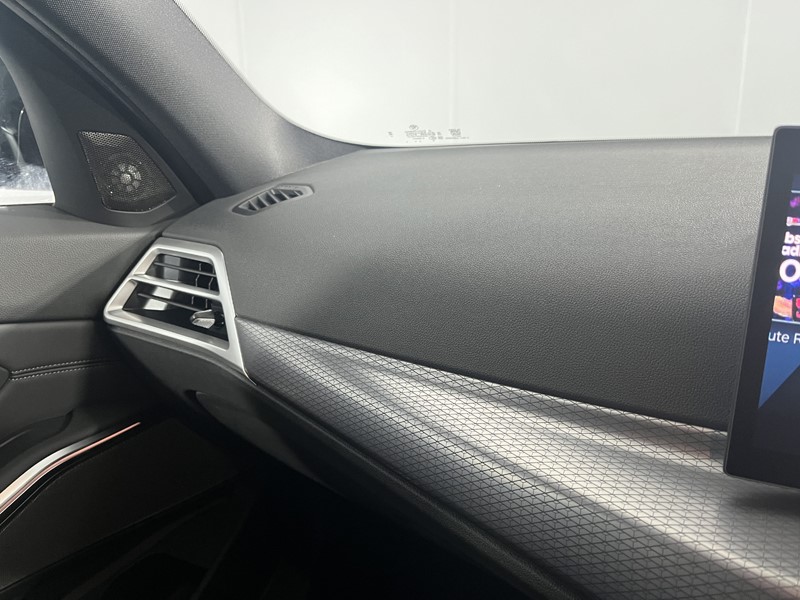 2026 (75) BMW M3 xDrive 530 Competition M 4dr Step Auto 5365582