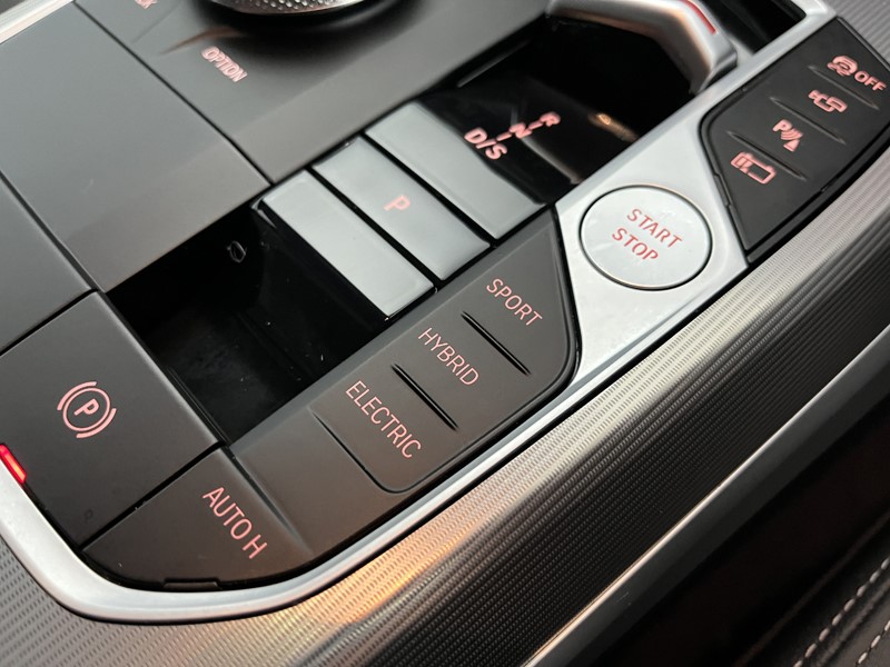 2024 (24) BMW 3 SERIES 330e M Sport 5dr Step Auto 5078299