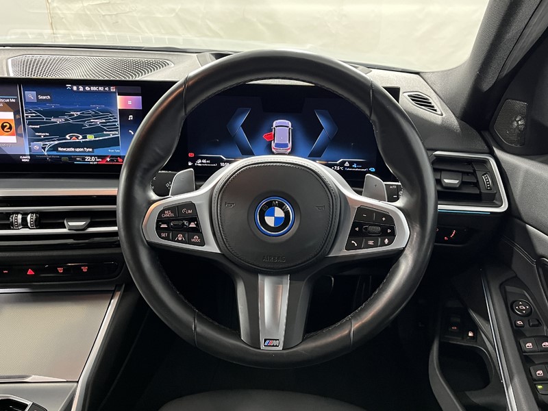 2024 (24) BMW 3 SERIES 330e M Sport 5dr Step Auto 5078268