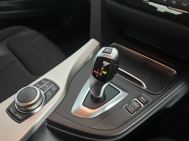 2018 (68) BMW 3 SERIES 320d xDrive SE 4dr Step Auto 5010691