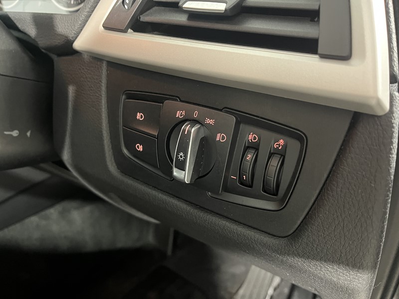 2018 (68) BMW 3 SERIES 320d xDrive SE 4dr Step Auto 5010702