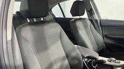 2018 (68) BMW 3 SERIES 320d xDrive SE 4dr Step Auto 5010692