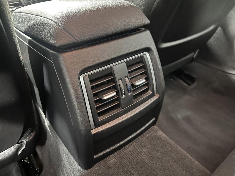 2018 (68) BMW 3 SERIES 320d xDrive SE 4dr Step Auto 5010720