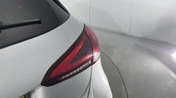 2021 (21) MERCEDES-BENZ A CLASS A180d AMG Line 5dr Auto 5043126