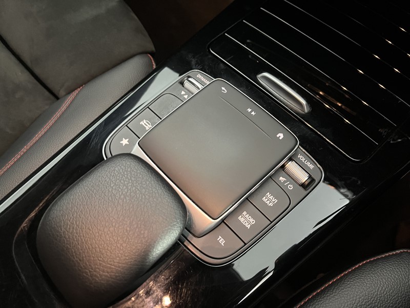 2021 (21) MERCEDES-BENZ A CLASS A180d AMG Line 5dr Auto 5043116