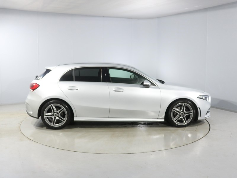 2021 (21) MERCEDES-BENZ A CLASS A180d AMG Line 5dr Auto 5043087