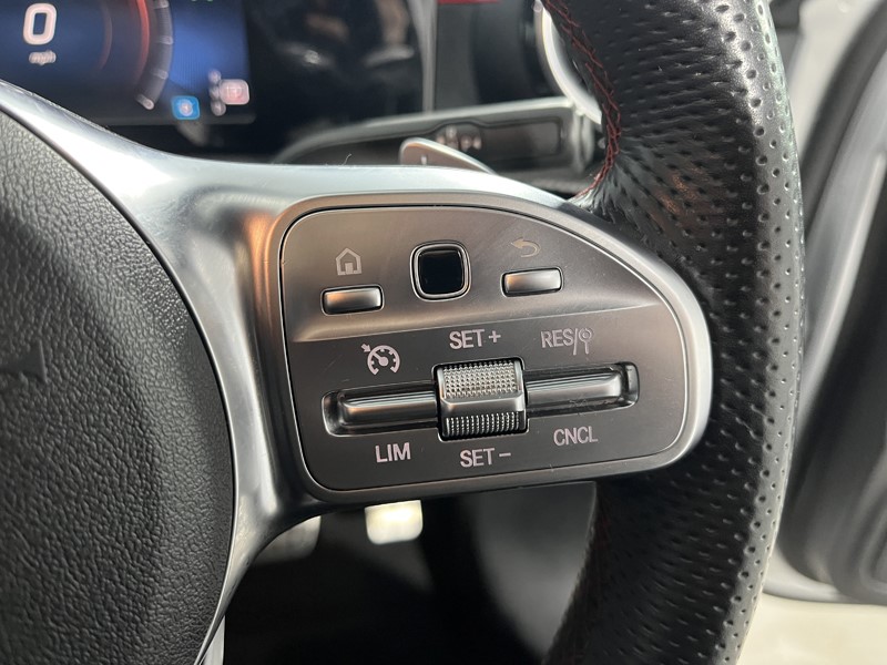 2021 (21) MERCEDES-BENZ A CLASS A180d AMG Line 5dr Auto 5043109