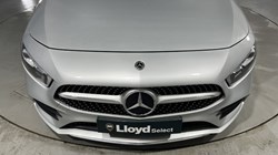 2021 (21) MERCEDES-BENZ A CLASS A180d AMG Line 5dr Auto 5043125