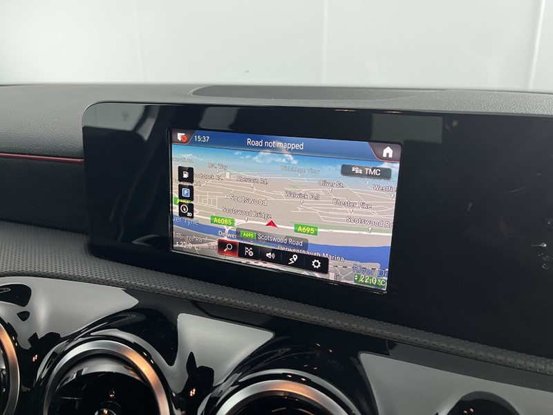 2021 (21) MERCEDES-BENZ A CLASS A180d AMG Line 5dr Auto 5043101