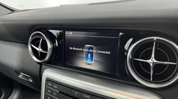 2017 (67) MERCEDES-BENZ SLC 180 AMG Line 2dr 9G-Tronic 5043016