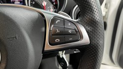 2017 (67) MERCEDES-BENZ SLC 180 AMG Line 2dr 9G-Tronic 5043012