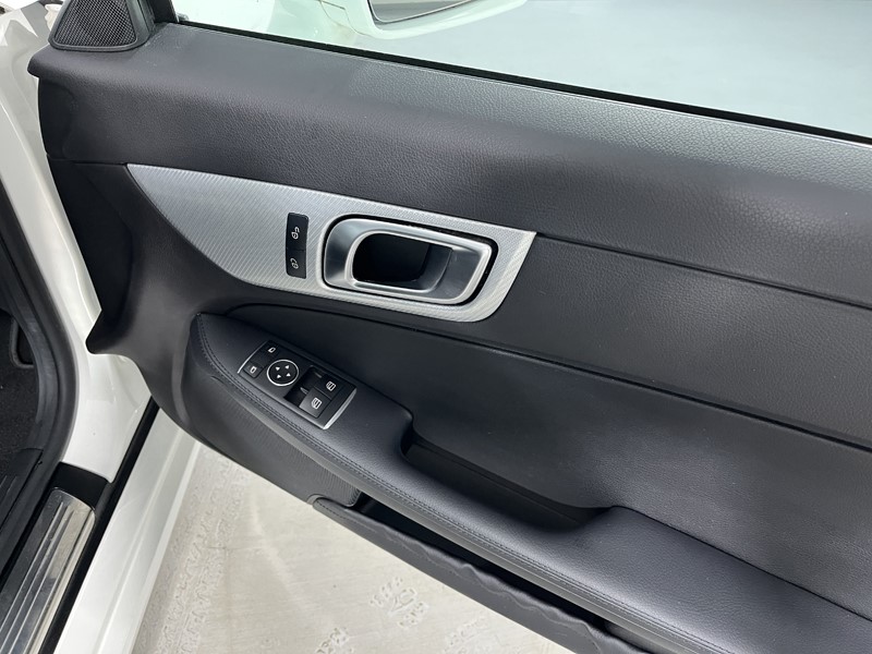 2017 (67) MERCEDES-BENZ SLC 180 AMG Line 2dr 9G-Tronic 5043008