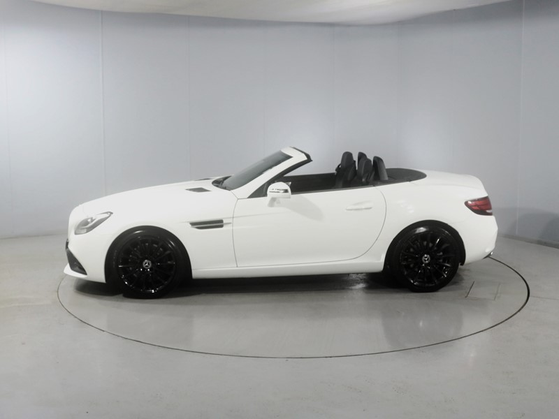 2017 (67) MERCEDES-BENZ SLC 180 AMG Line 2dr 9G-Tronic 5043030