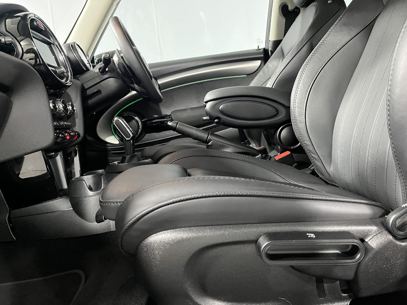 2019 (69) MINI HATCHBACK 2.0 Cooper S Exclusive II 3dr Auto 5049398