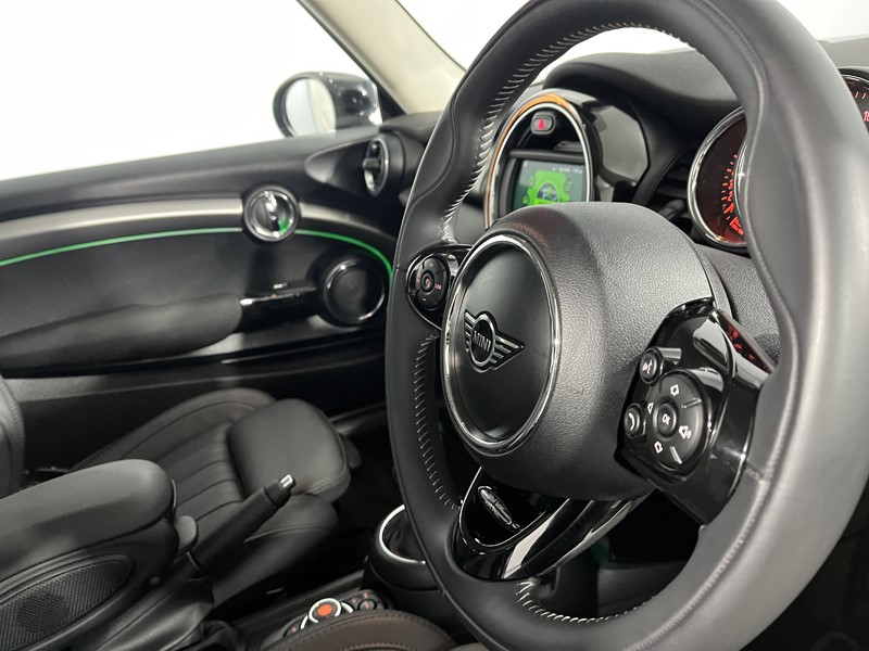 2019 (69) MINI HATCHBACK 2.0 Cooper S Exclusive II 3dr Auto 5049387