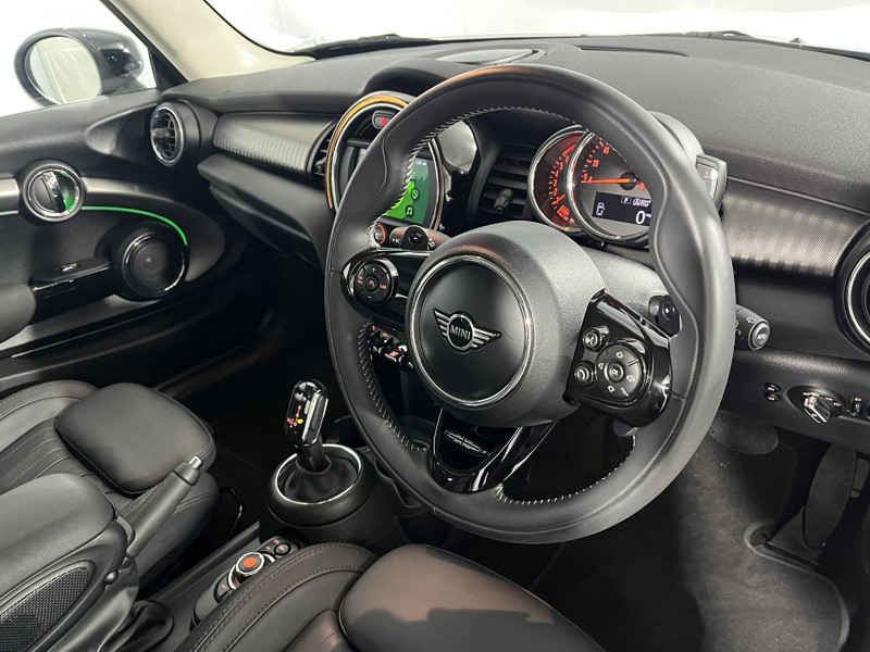 2019 (69) MINI HATCHBACK 2.0 Cooper S Exclusive II 3dr Auto 5049371