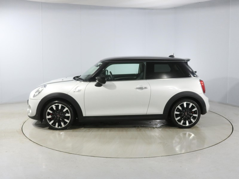 2019 (69) MINI HATCHBACK 2.0 Cooper S Exclusive II 3dr Auto 5049408