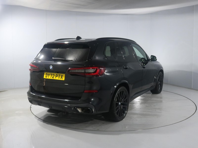 2022 (72) BMW X5 xDrive40d MHT M Sport 5dr Auto 5052937