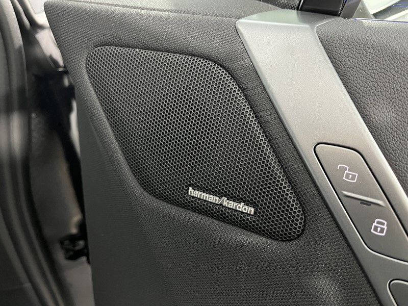 2025 (75) BMW iX 300kW xDrive45 M Sport 101kWh 5dr Auto 5119753