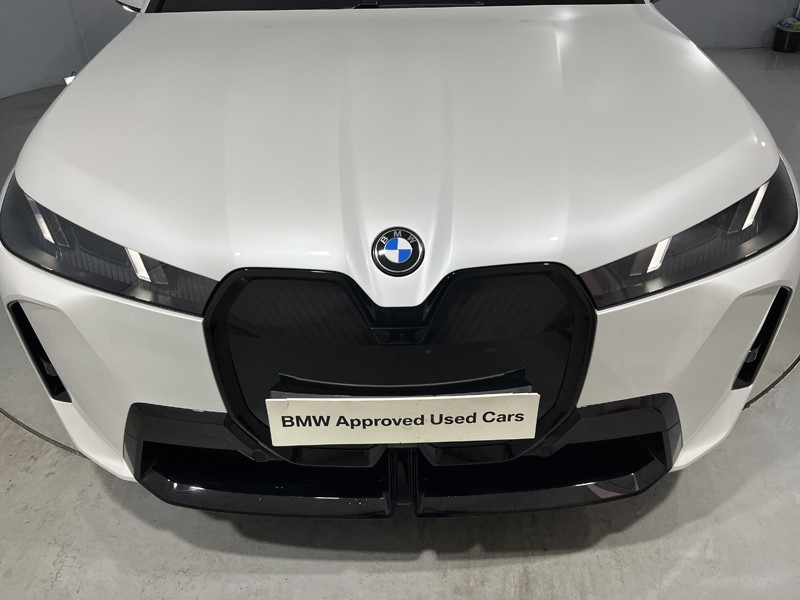 2025 (75) BMW iX 300kW xDrive45 M Sport 101kWh 5dr Auto 5119777