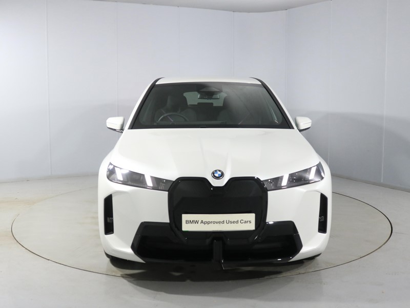 2025 (75) BMW iX 300kW xDrive45 M Sport 101kWh 5dr Auto 5119748