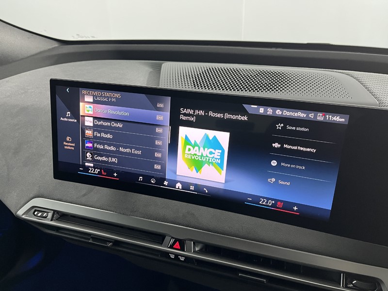 2025 (75) BMW iX 300kW xDrive45 M Sport 101kWh 5dr Auto 5119761