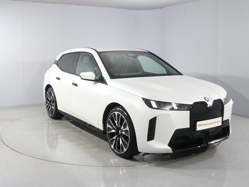 2025 (75) BMW iX 300kW xDrive45 M Sport 101kWh 5dr Auto